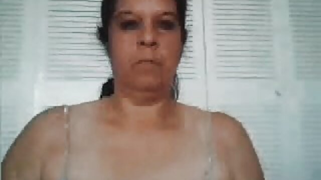 زوجة سكس محارم كلاسيكي مترجم عارية