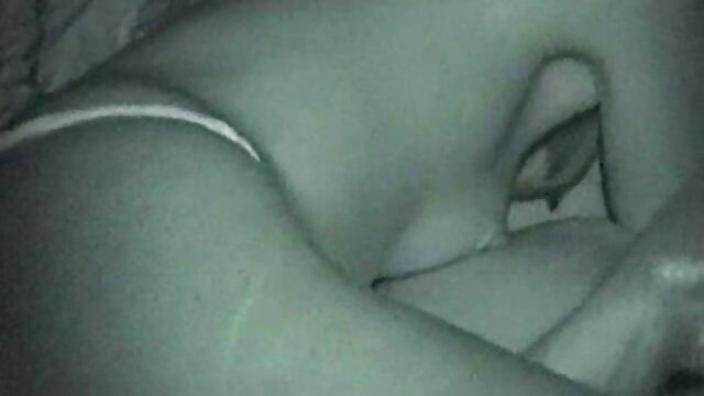 الملاك الأبيض المدمن على الجنس إيلينا سكس كلاسيكي قديم مترجم فيجا يحاول اختراق مزدوج