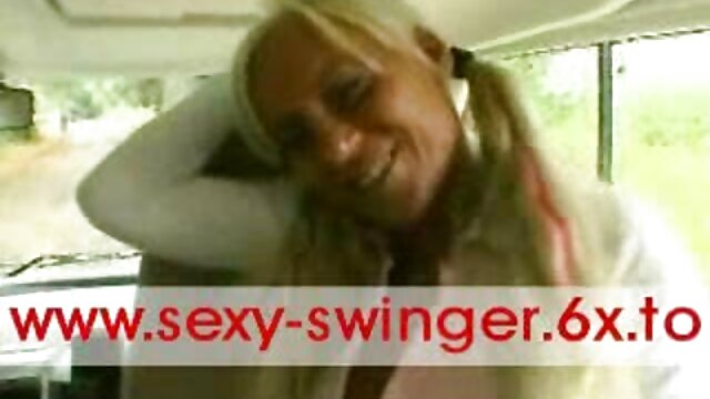يمارس الجنس مع جزء عيد الميلاد سكس كلاسيكي مترجم 4
